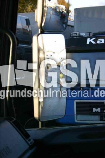 Toter-Winkel rechts Spiegel 16.jpg